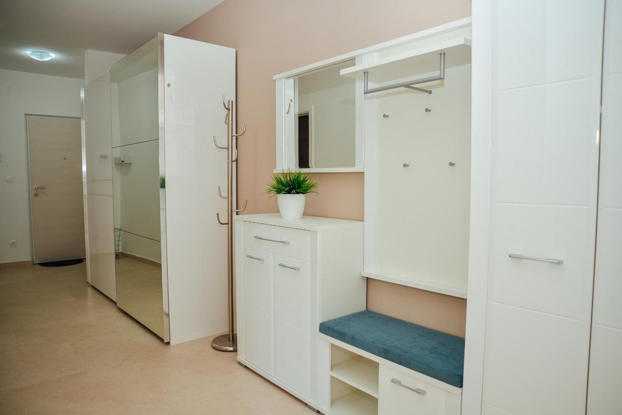 Sea View Apartment For 4 Котор Екстер'єр фото
